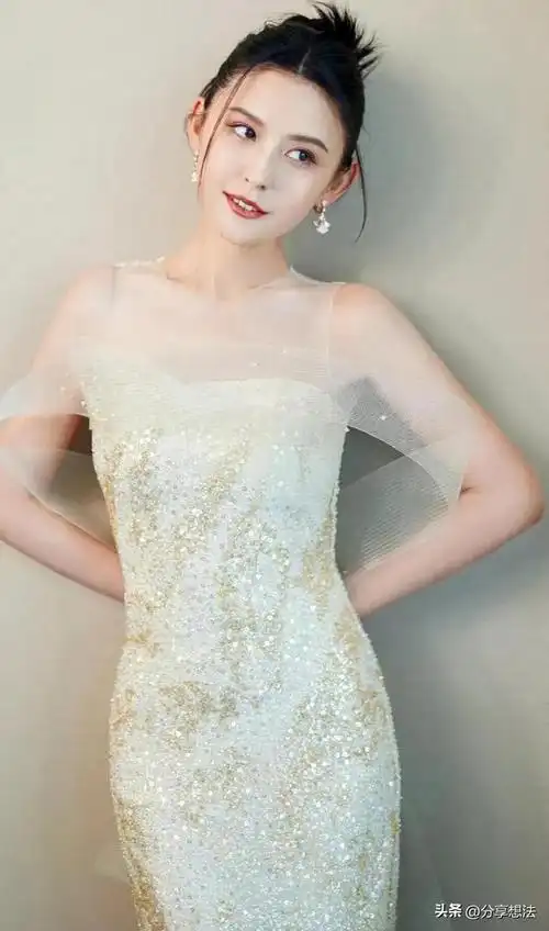 热依扎明星壁纸2