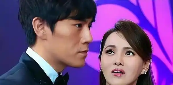 一定是生理性喜欢才让46岁的糙汉秦昊对57岁的作精伊能静如此迷恋