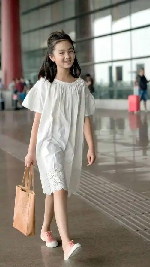 黄忆慈,黄多多,多多,手机壁纸气质小美女黄多多