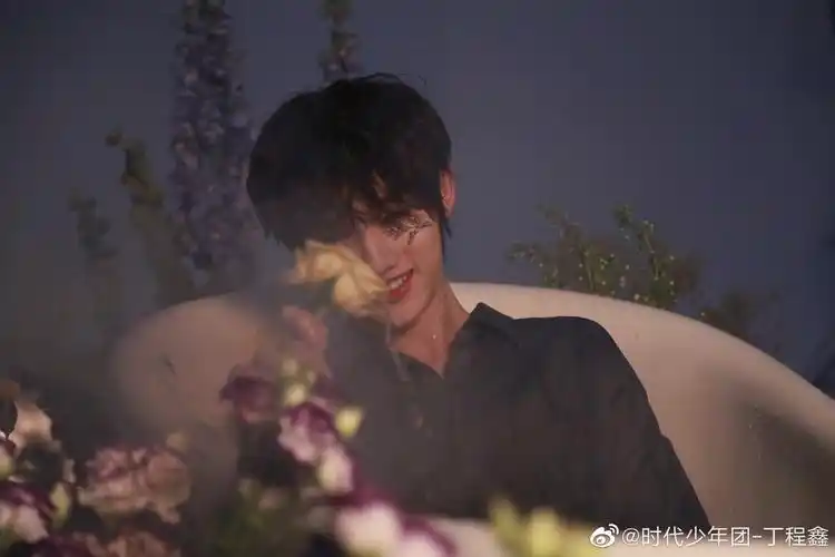 丁程鑫 - 堆糖,美图壁纸兴趣社区