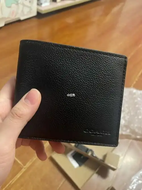 coach男士钱包求鉴定