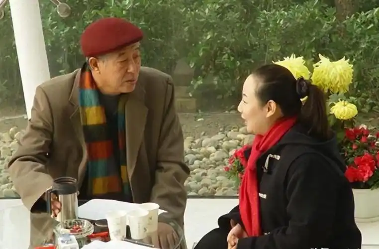 文兴宇:一生嗜烟如命,7字遗言感动世人,遗孀至今无法释怀