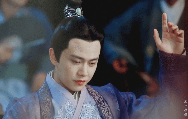 来自任嘉伦的真香警告眼神开车苏撩情话锦衣之下甜到哭