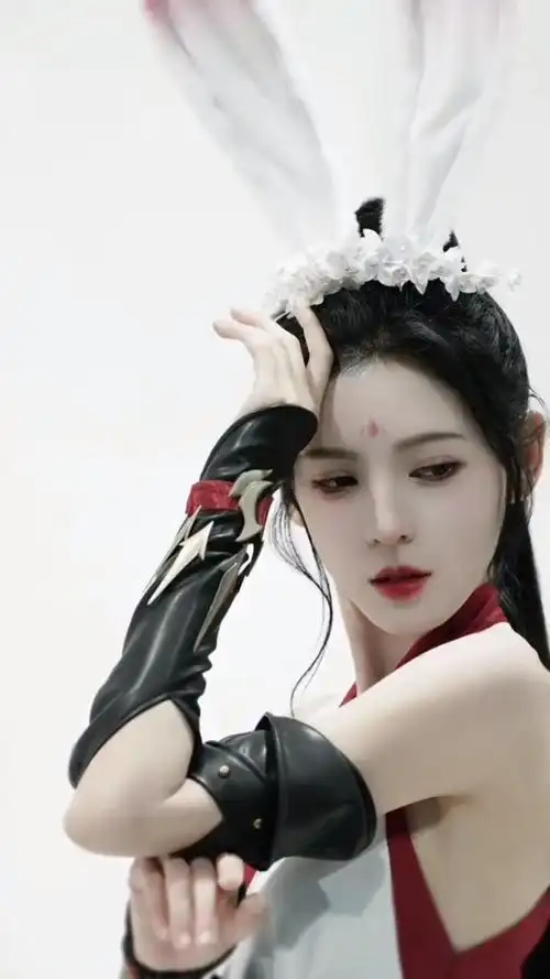 张予曦cosplay小舞柔骨兔可爱造型