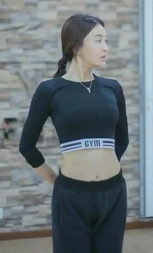 秦岚的状态真好!