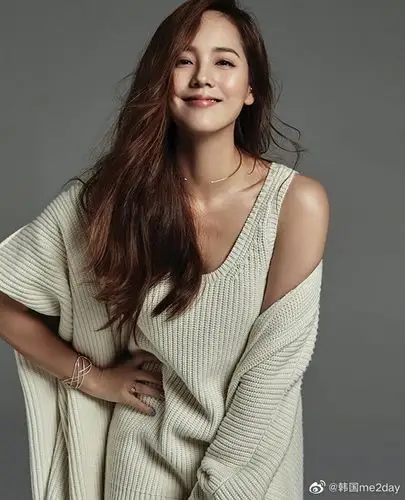 有更新来看看柳真的美貌ses那位