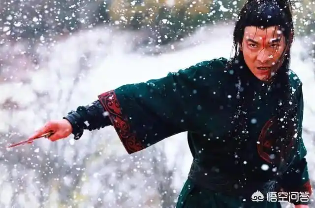 特别是结尾刘德华,金城武两大男神为了章子怡拼杀的场景,更是成为绝唱