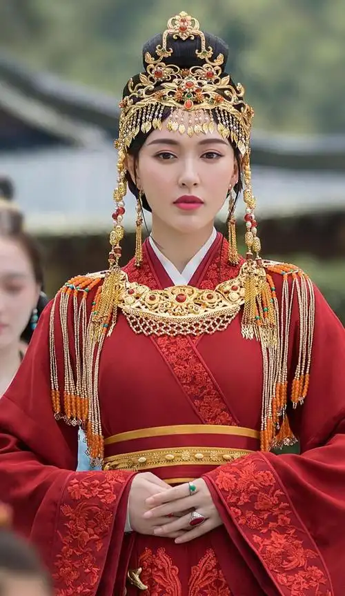 一位16年没演戏仍是"顶流"|孙俪|唐嫣|黄渤|刘亦菲|孙红雷_网易订阅