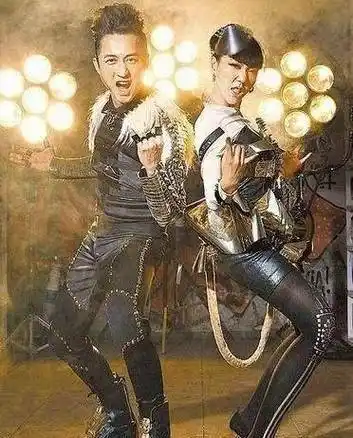 再度寻找到爱情的庾澄庆秀恩爱的频率有点高_张嘉欣_伊能静_吴莫愁