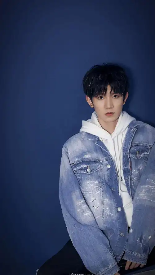 王源壁纸 - 知乎