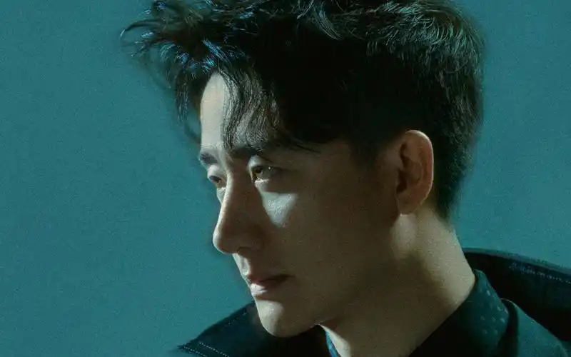 黄轩时尚写真高清电脑壁纸