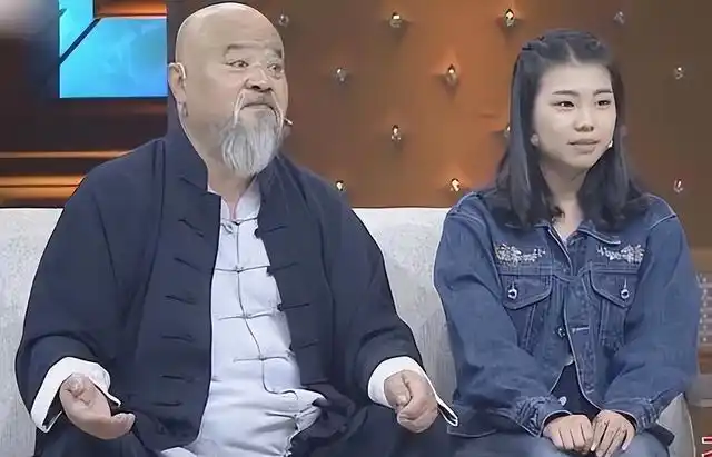 家家有本难念的经,李琦这3个随母姓的孩子,没一个省心的