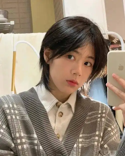 日系女主少年感短发