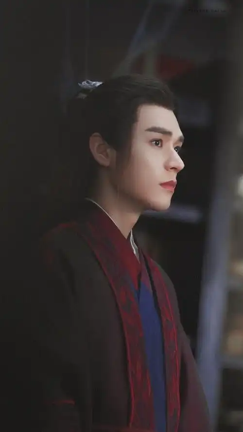 龚俊超话3837#龚俊天涯客#山河令/龚俊 / 温客行今夜的雨 好大 .