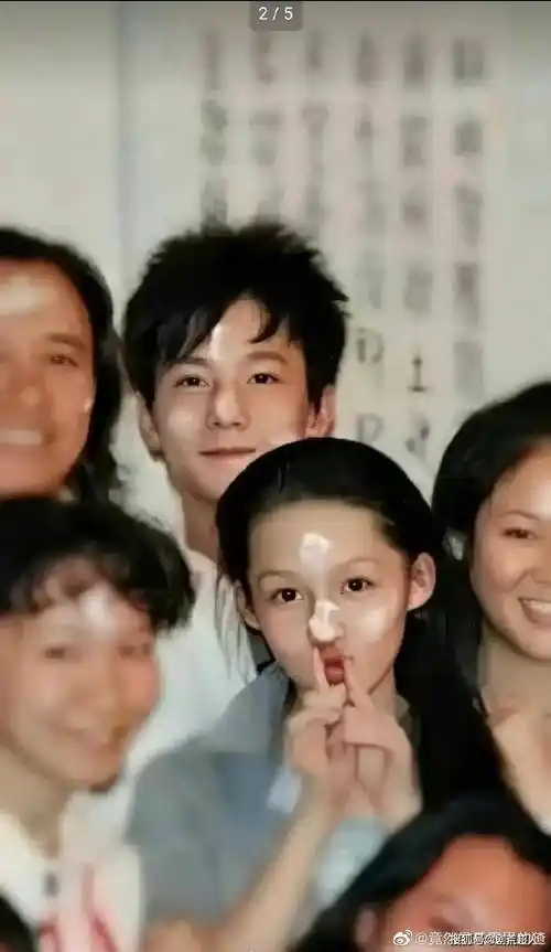 旧爱颜值超高竟是男神杨洋_李沁_网友_绯闻