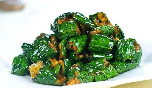 白醋腌黄瓜的做法步骤_白醋腌黄瓜怎么做好吃