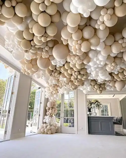 气球吊顶布置广州气球布置