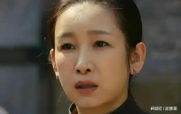 僵硬肿胀,审美降级,演技再好也白搭|金晨|秦海璐|老戏骨|实力派演员