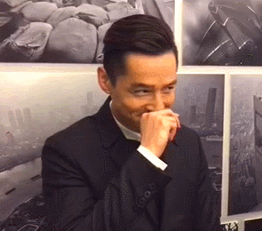 胡歌微笑 gif 动图