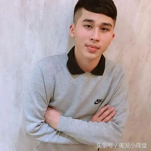 剃边瓜子头90后最爱的发型