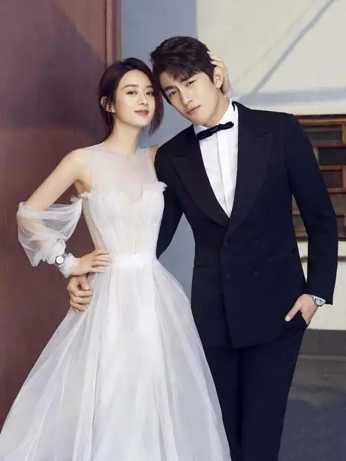 林更新上海街头被偶遇,人瘦到脱形眼神显沧桑,网友:这是 36岁?