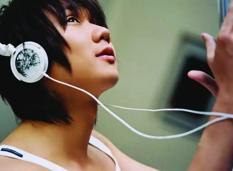 林俊杰帅气写真