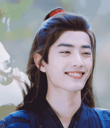 肖战的笑容真的像阳光一样,能够治愈一切不美好