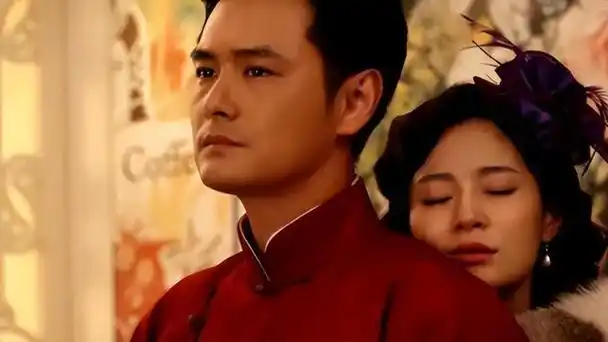 一旦在一个剧组内拍戏,那培养感情的机会多了去了.