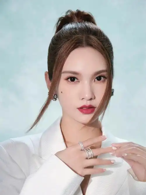 杨丞琳今日份美女