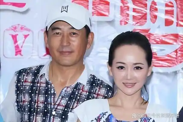 几乎差辈了的张定涵曾自曝自己在结婚前十年就挺崇拜王志飞这个男演员