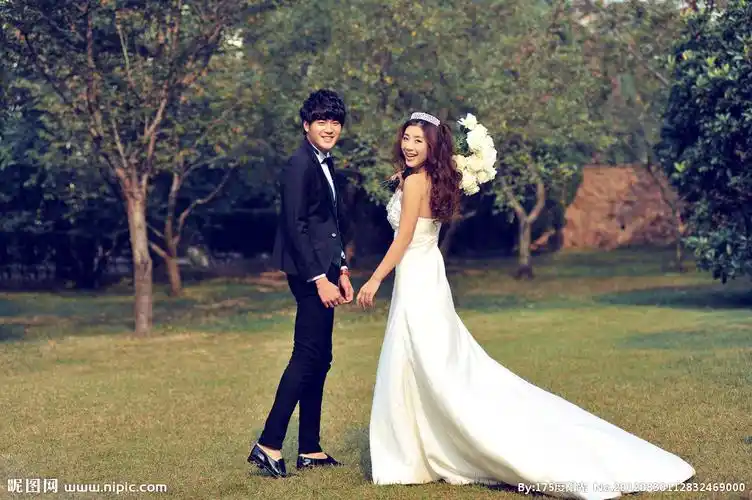 高清婚纱与个人写真