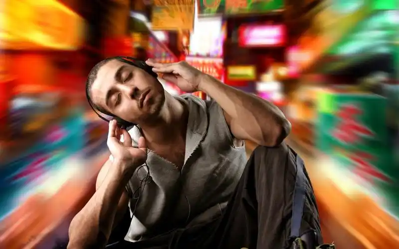 软件下载 桌面壁纸 19寸壁纸 hip hop潮流人物壁纸 应用截图