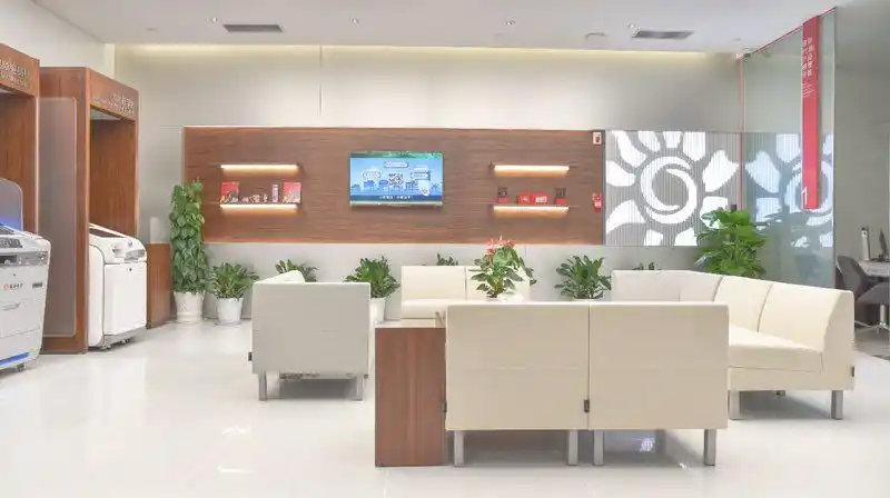 招商银行30网点登陆武汉市民可体验科技生活金融服务