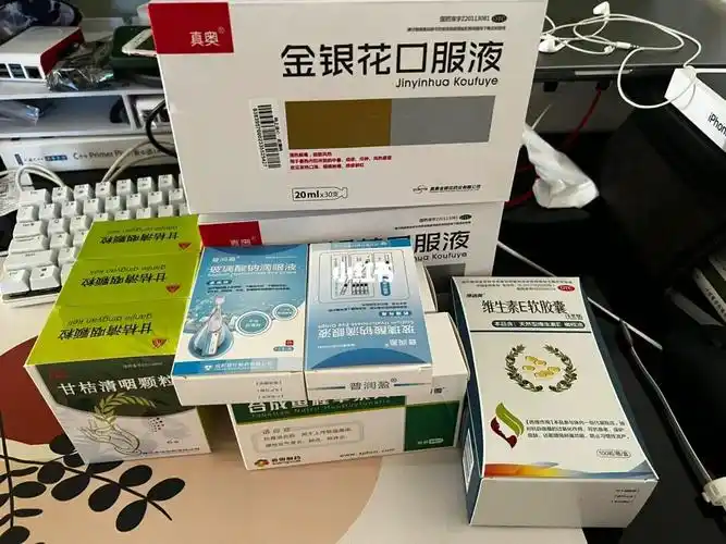 没发烧但是嗓子疼去楼下药店买药