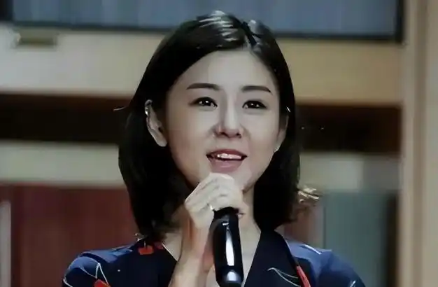 如今年近40的她仍像18岁|王雷|童星|李小萌|娱乐圈|喜剧演员_网易订阅