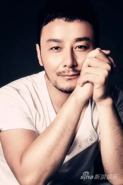 刘牧入围金鹰奖男演员提名亦正亦邪多变