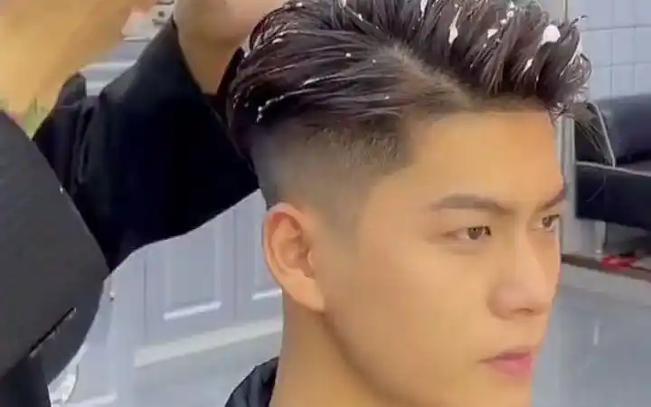 盘点男生1-8厘米的神仙发型盘点男生1-8厘米的神仙发型杭州男生发型