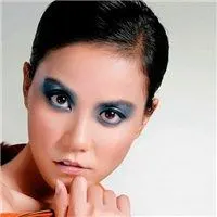 王菲头像高清图片大全_名人王菲真人头像大图下载_微信头像图片大全