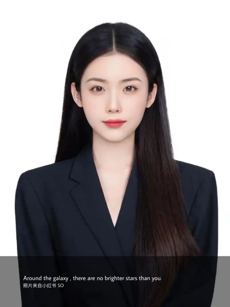 不同风格的西装证件照 气质or甜美 气质女神 pk 甜美清新