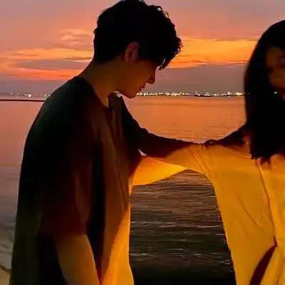 cp头像情侣一左一右真人一对