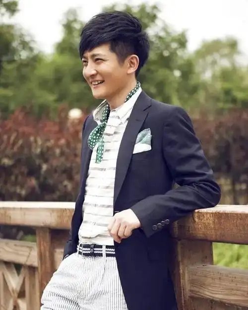 我喜欢的男艺人郭京飞 个人美照收藏版