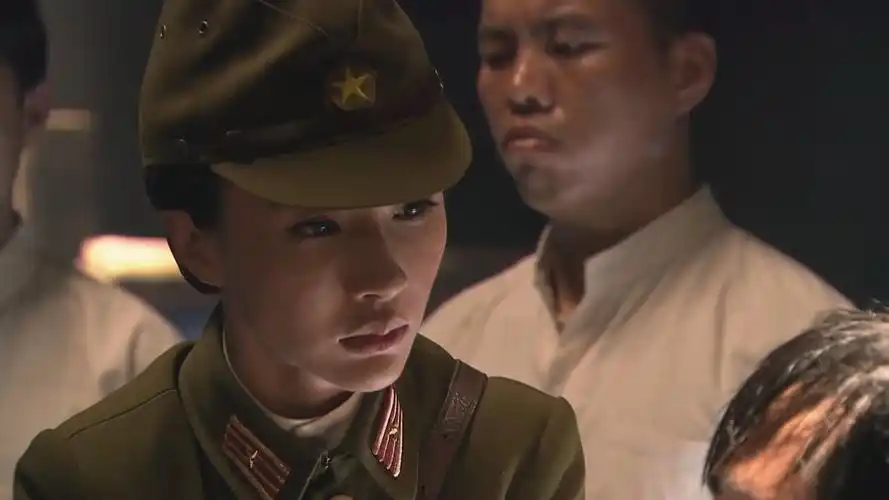 致命行动:面对鬼子的严刑拷打,卧底毫无惧色,真是太硬气了-影视综视频