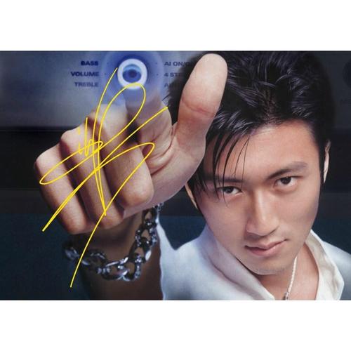 6寸   谢霆锋               亲笔签名照片47   号