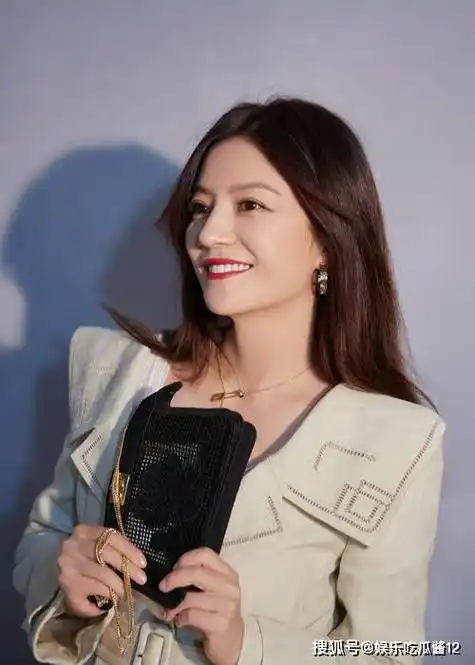 原创又五百万赵薇资产再遭冻结这一次谁也救不了亲日辱华的赵薇