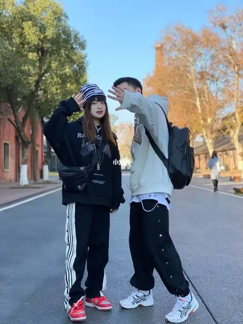 173&163冬季情侣91穿搭 | 双人合照怎么拍_穿搭_拍照_冬天去哪