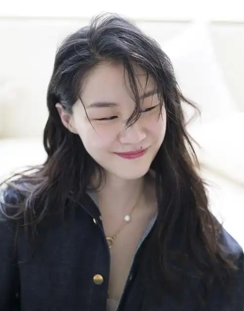 金靖时尚性感写真图片45