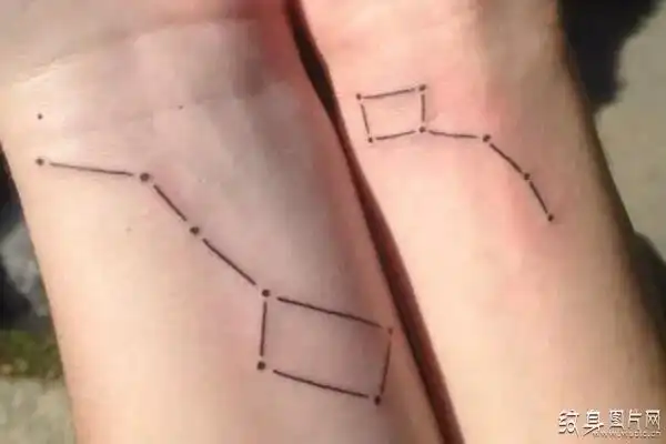 北斗七星纹身图案与寓意令人惊奇的星座纹身设计