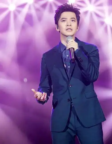 李健[中国内地男歌手]