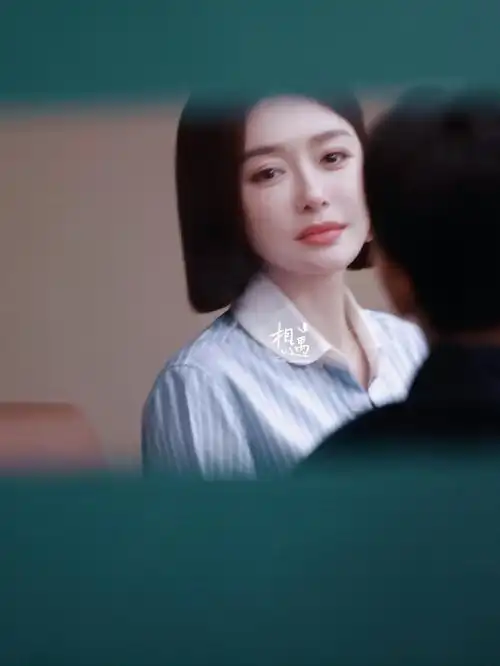 秦岚超话#花儿与少年##秦岚电音朵拉#231023 |录制ing抓住一个正在看