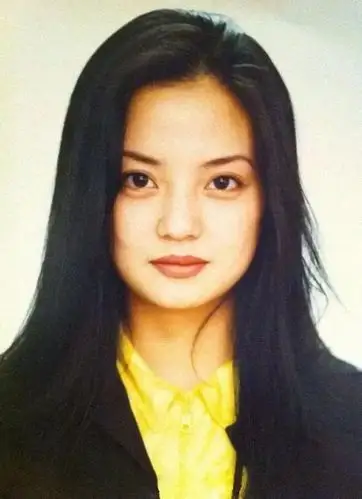 赵薇年轻时眼睛也太大了.